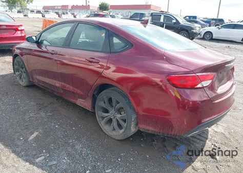 2015 Chrysler 200 S z USA, uszkodzony, nr VIN 1C3CCCBB6FN527254